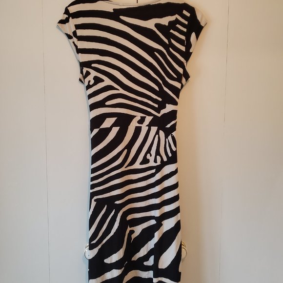 H&M Zebra print wrap dress - Picture 2 of 4